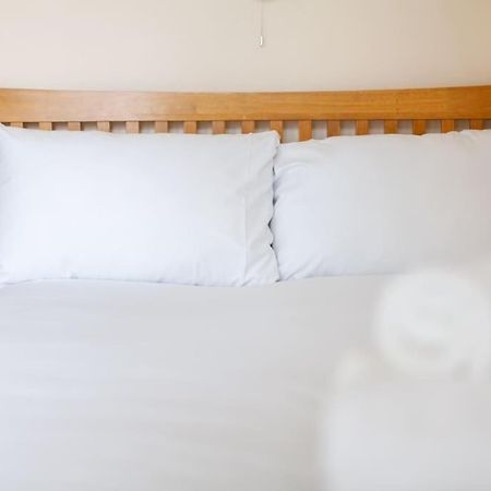 Spacious & Central 3-Bed Flat By Popular Waterloo! Λονδίνο Εξωτερικό φωτογραφία